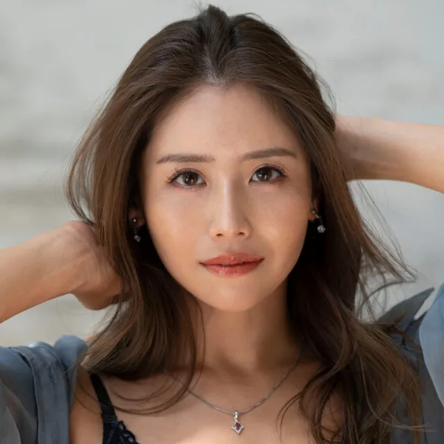 第七个乘客 悬疑惊悚电影